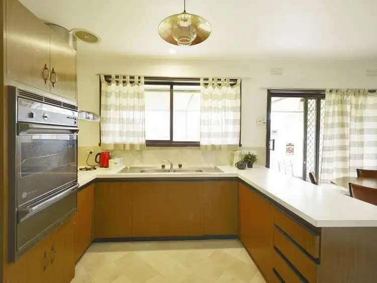 Sixth view of Homely house listing, 1 Lyndford Ct, St Albans VIC 3021
