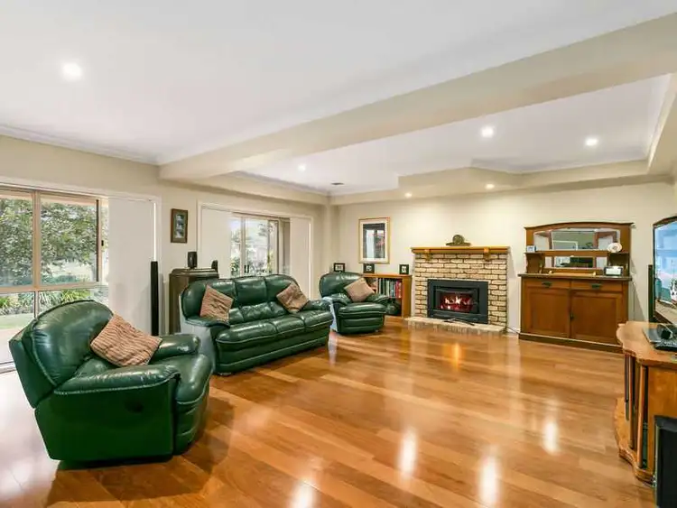 Second view of Homely house listing, 7 Lakeview Drive, Carrara QLD 4211