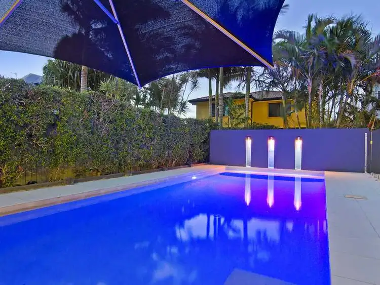69 Fifth Avenue, Palm Beach QLD 4221