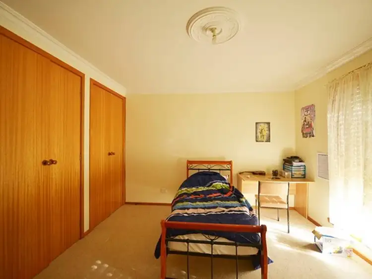 Fifth view of Homely house listing, 9 Glendenning St, St Albans VIC 3021