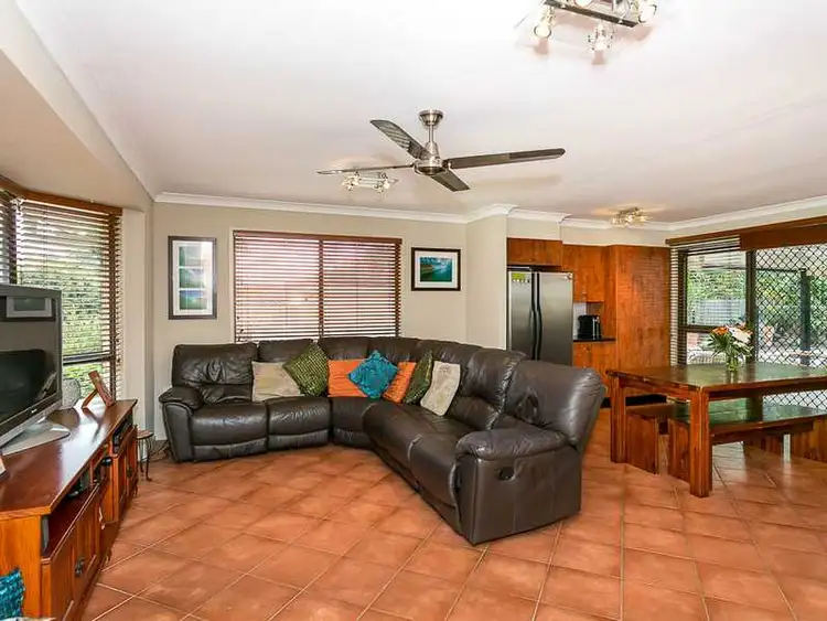 Fifth view of Homely house listing, 6 Satellite Ct, Mudgeeraba QLD 4213