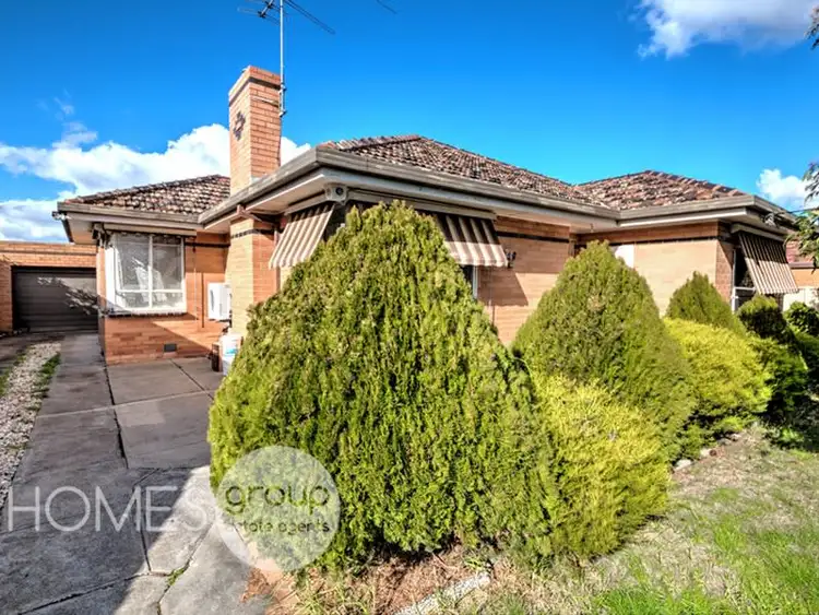 24 Watford Road, St Albans VIC 3021