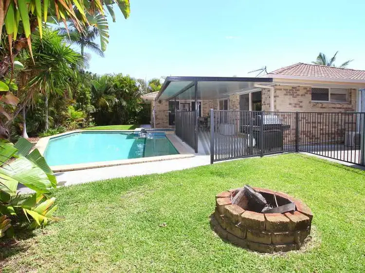 15 Driftwood Pl, Parkwood QLD 4214