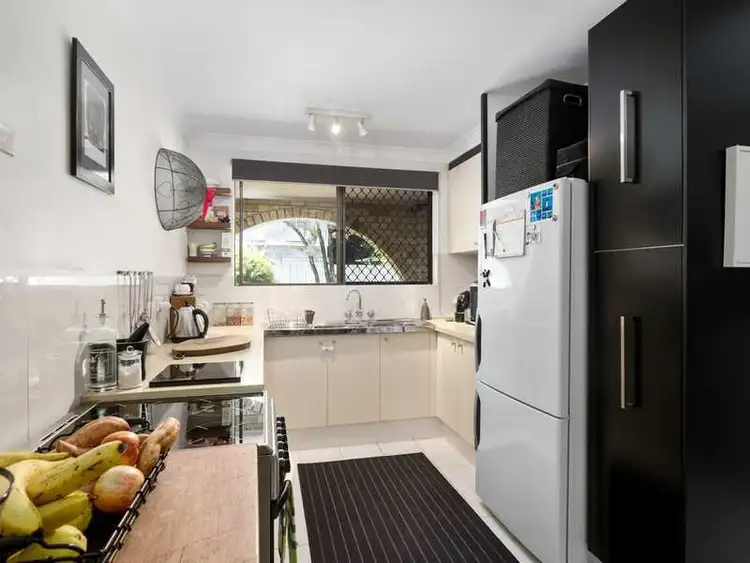 Third view of Homely villa listing, 8/9 Nineteenth Avenue, Palm Beach QLD 4221