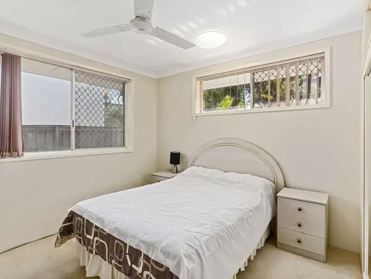 Sixth view of Homely semi-detached listing, 2/23 Twenty Fifth Avenue, Palm Beach QLD 4221