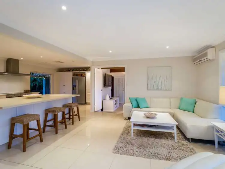 Fifth view of Homely house listing, 8 Duke Ct, Tallai QLD 4213