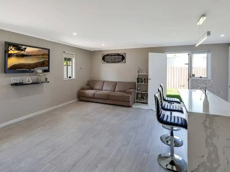 Second view of Homely house listing, 3 Penola Close, St Albans VIC 3021