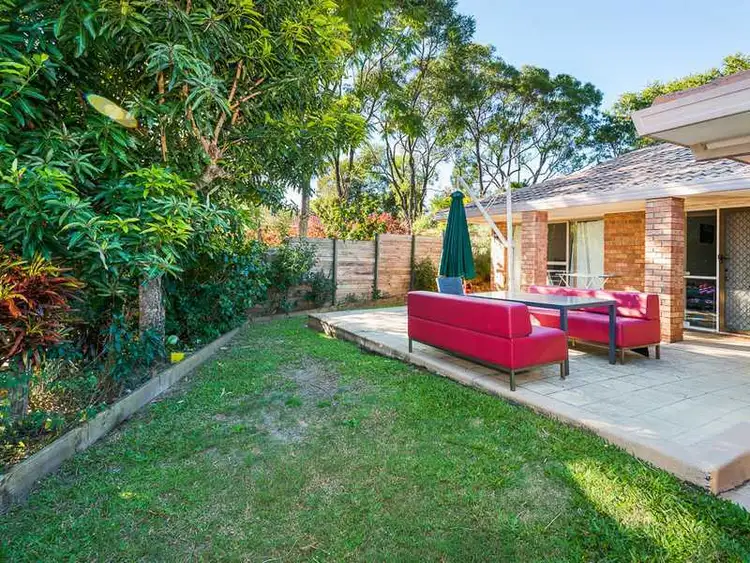 6 Olinda Close, Robina QLD 4226