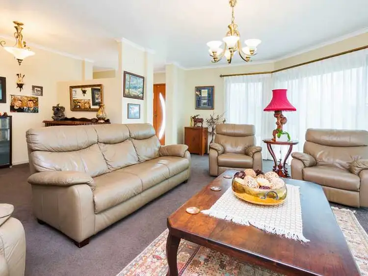 Fourth view of Homely house listing, 2 Hewson Ct, Mudgeeraba QLD 4213