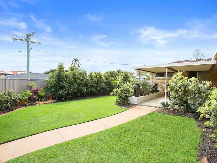 17 Second Avenue, Palm Beach QLD 4221
