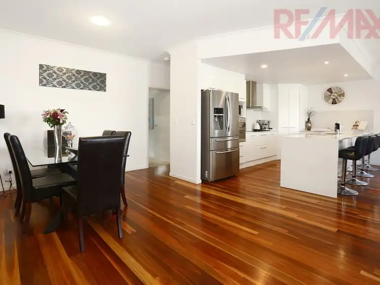 Sixth view of Homely semi-detached listing, 2/8 Mapleton Cct, Varsity Lakes QLD 4227