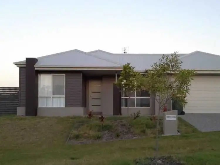 6 Kurwongbah Street, Boyne Island QLD 4680