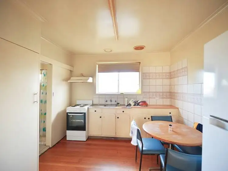 Sixth view of Homely house listing, 9 Glendenning St, St Albans VIC 3021