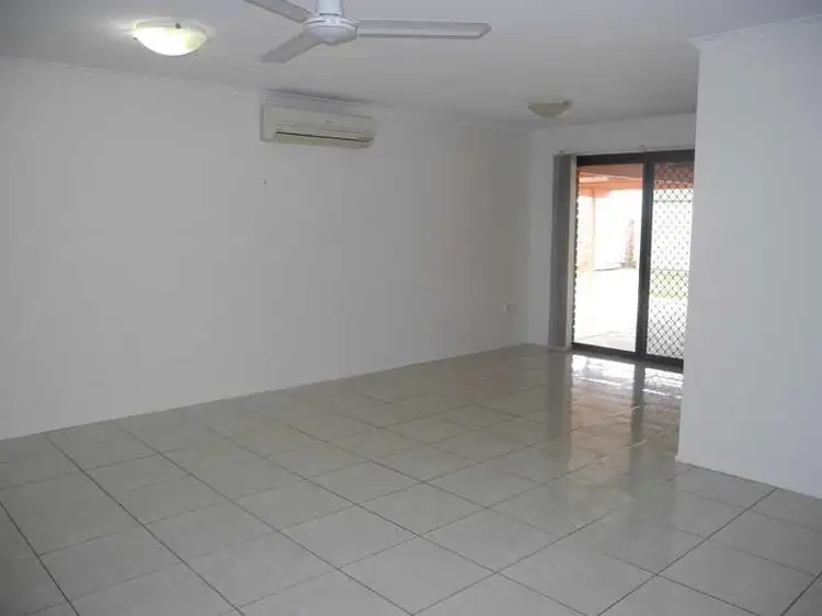 Sixth view of Homely house listing, 2 Denchley Street, Tannum Sands QLD 4680