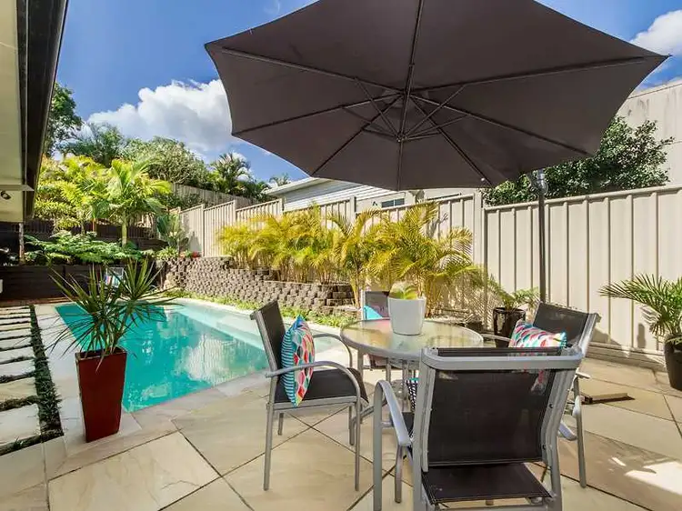 48 Tolga Rd, Bonogin QLD 4213