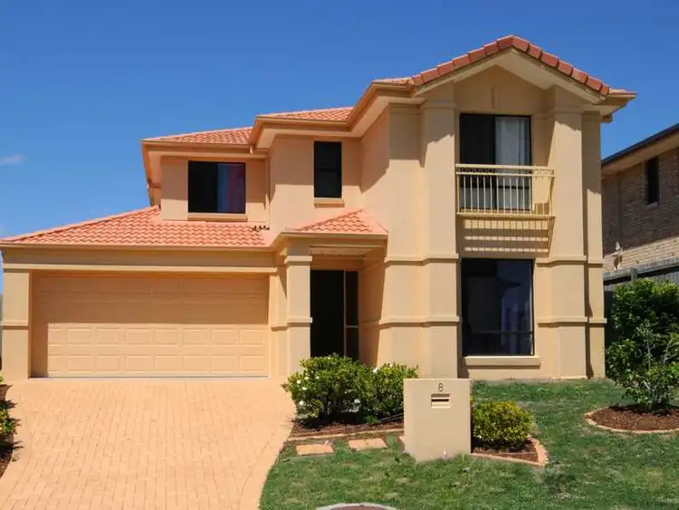 8 Redwood Place, Molendinar QLD 4214