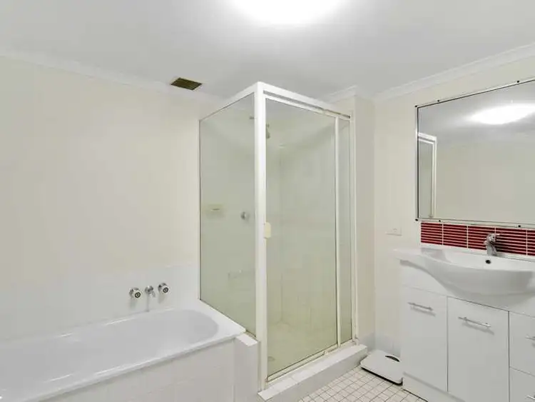 Sixth view of Homely unit listing, 2/29 Alinjarra Drive, Tugun QLD 4224