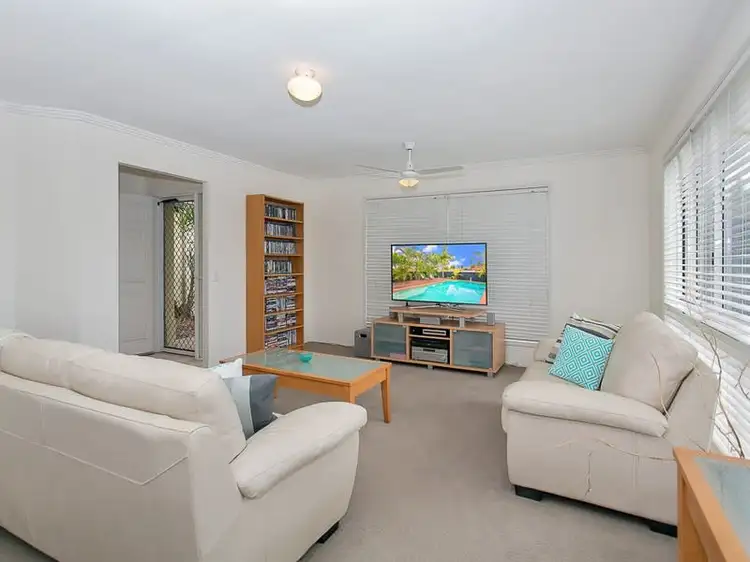 Fifth view of Homely house listing, 2 Ilminster Crescent, Mudgeeraba QLD 4213