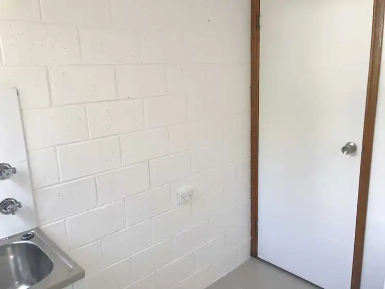 Sixth view of Homely apartment listing, 3/27 Beach Avenue, Tannum Sands QLD 4680