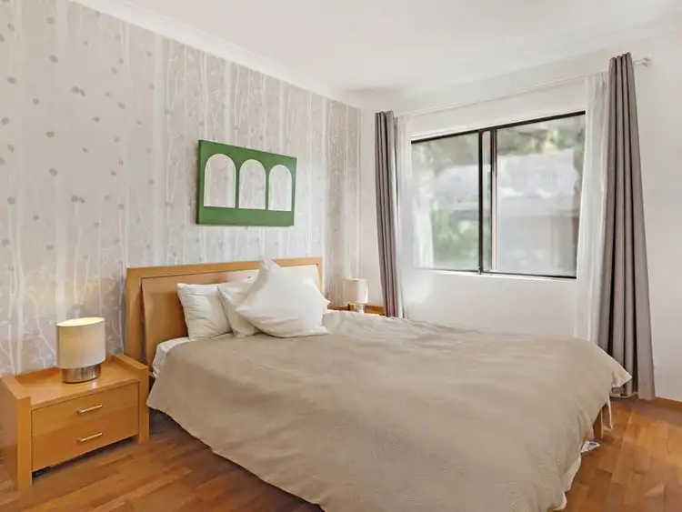 Fifth view of Homely unit listing, 4/27 Walton Crescent, Abbotsford NSW 2046