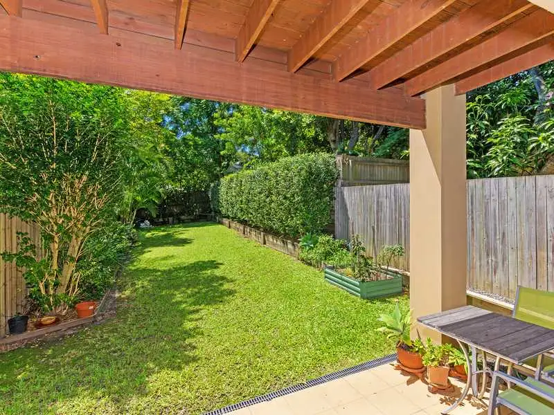 Main view of Homely semi-detached listing, 2/3 Dowling Drive, Southport QLD 4215