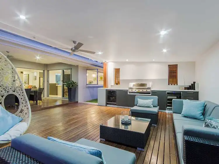 43 Grasslands Crescent, Reedy Creek QLD 4227