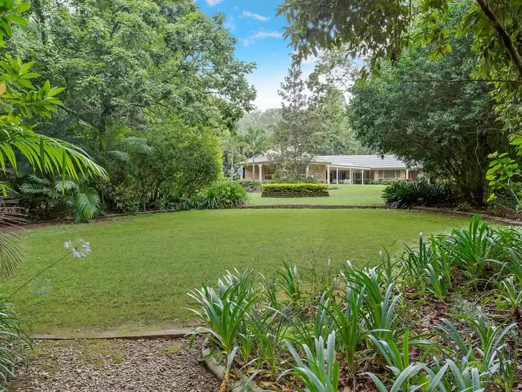 15 Valhalla Ct, Tallai QLD 4213