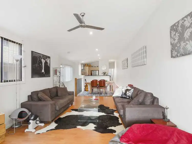 Seventh view of Homely semi-detached listing, 1/14 Tenth Avenue, Palm Beach QLD 4221