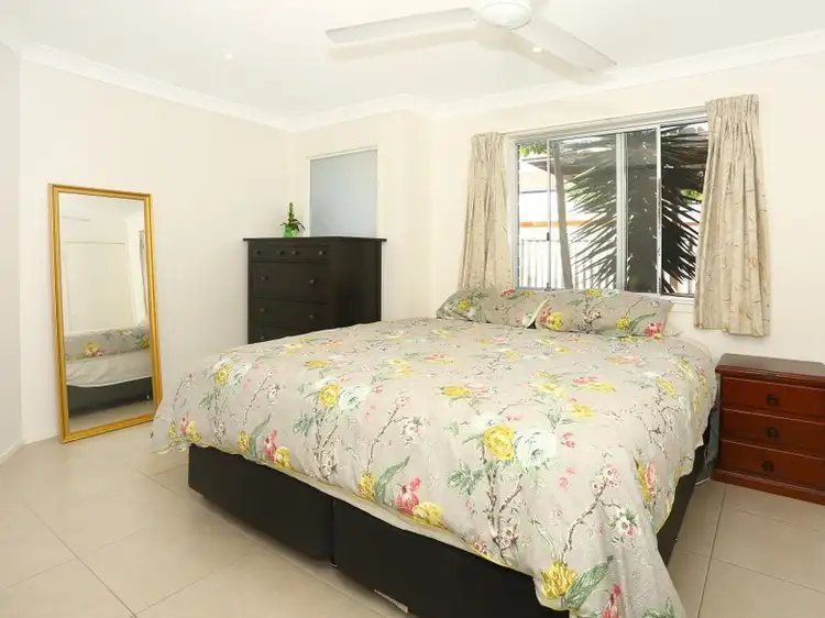 Fifth view of Homely semi-detached listing, 2/50 Albion Avenue, Miami QLD 4220