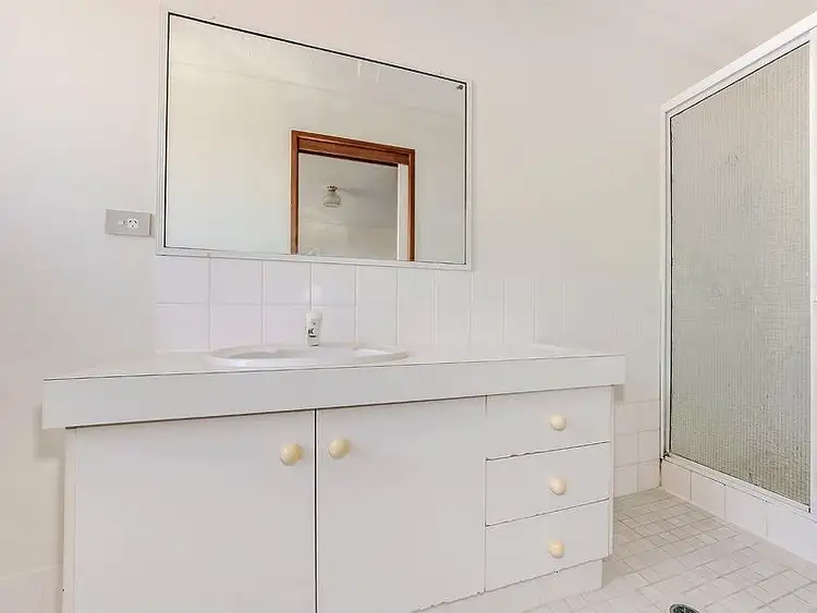 Sixth view of Homely unit listing, 8/13 Christina Court, Mermaid Waters QLD 4218