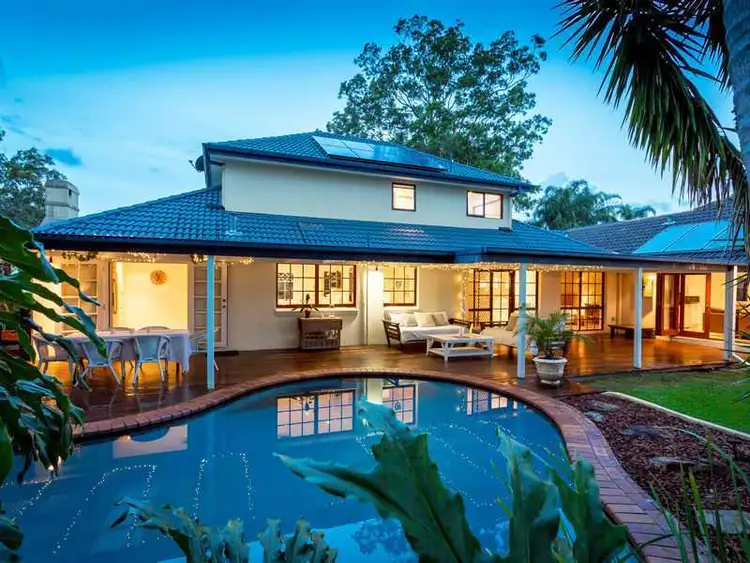8 Duke Ct, Tallai QLD 4213