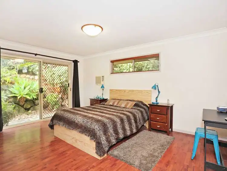 Sixth view of Homely house listing, 4-6 Valleyview Ct, Bonogin QLD 4213