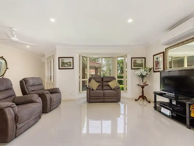 Fifth view of Homely house listing, 4 Tolai Court, Mudgeeraba QLD 4213