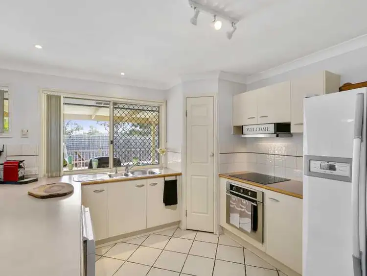 Seventh view of Homely house listing, 199 Alexander Drive, Highland Park QLD 4211