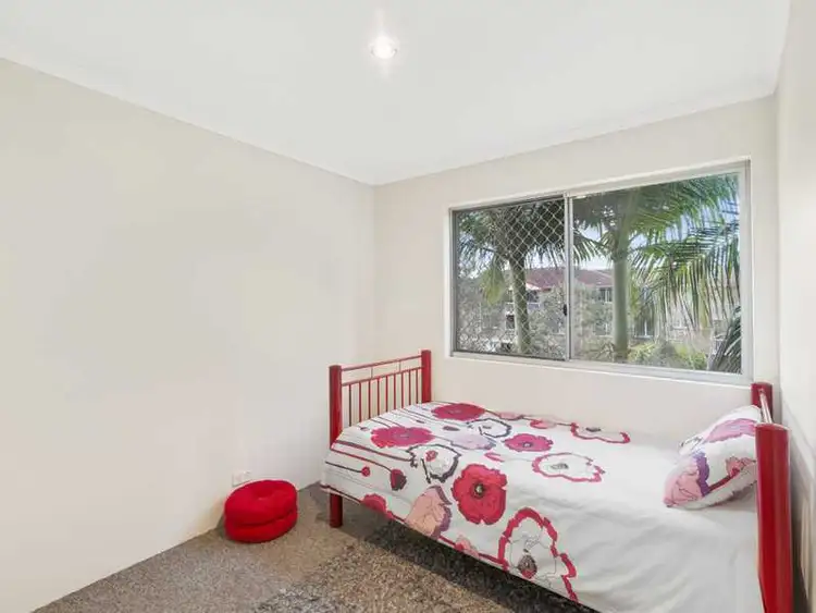 Sixth view of Homely unit listing, 5/8 Allara Avenue, Palm Beach QLD 4221