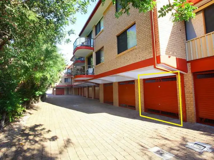 Fifth view of Homely unit listing, 10/6 Lenneberg St, Southport QLD 4215