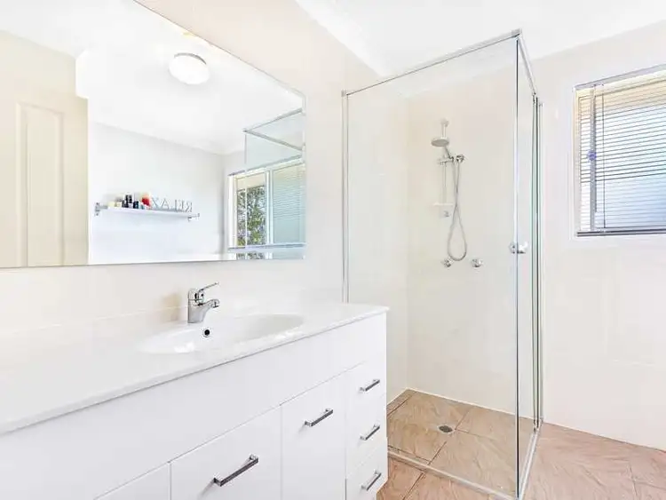 Seventh view of Homely house listing, 7 Holterman  Court, Mudgeeraba QLD 4213