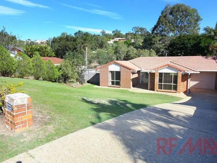 9 Dawnann Crt, Carrara QLD 4211