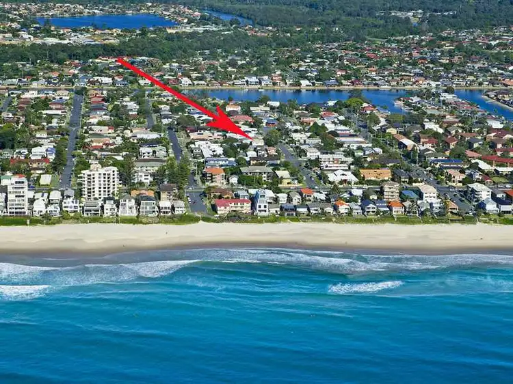 26 Fourteenth Avenue, Palm Beach QLD 4221