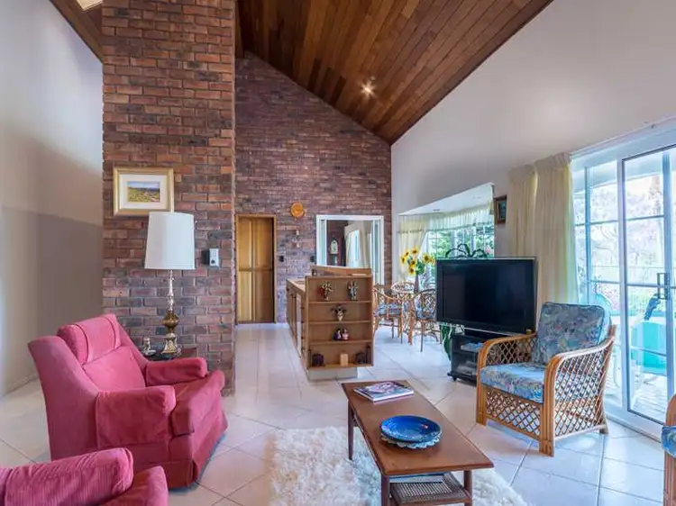 Fourth view of Homely house listing, 15 Duchess Court, Tallai QLD 4213