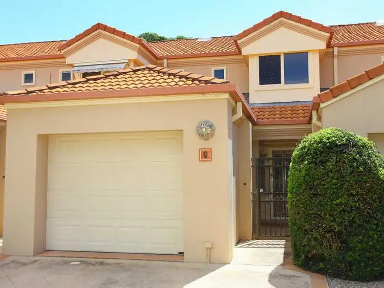 9/21 Beachcomber Court, Burleigh Waters QLD 4220