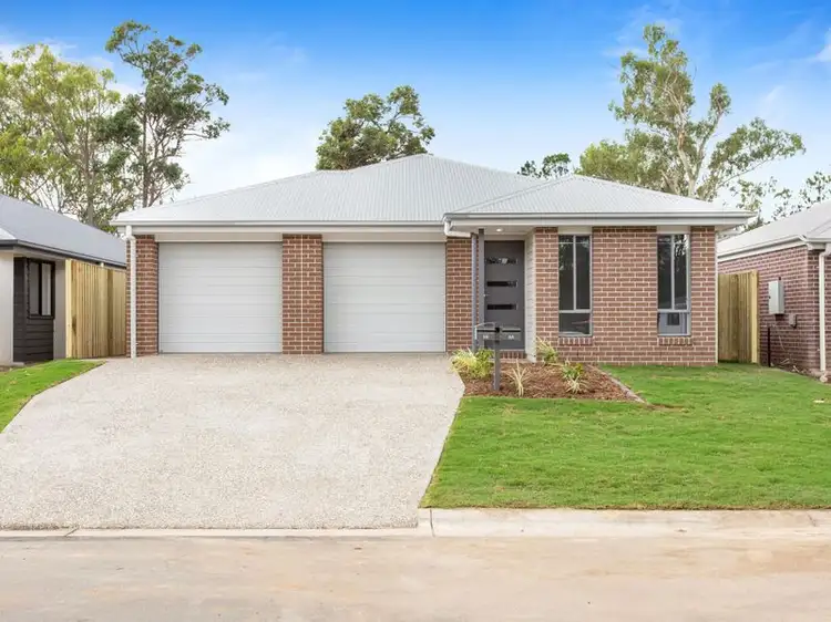 2/8 Miamax Place, Logan Reserve QLD 4133