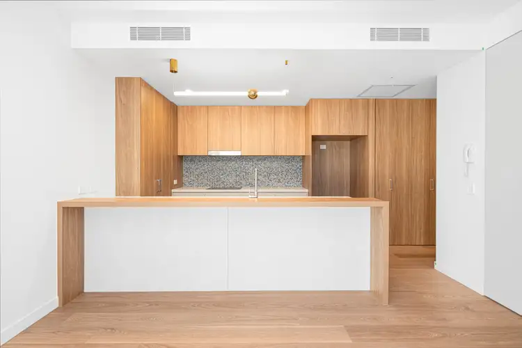 Third view of Homely apartment listing, 102/687-705 Main Street, Kangaroo Point QLD 4169