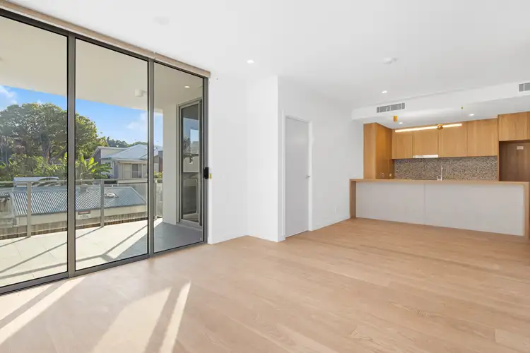 Fifth view of Homely apartment listing, 102/687-705 Main Street, Kangaroo Point QLD 4169