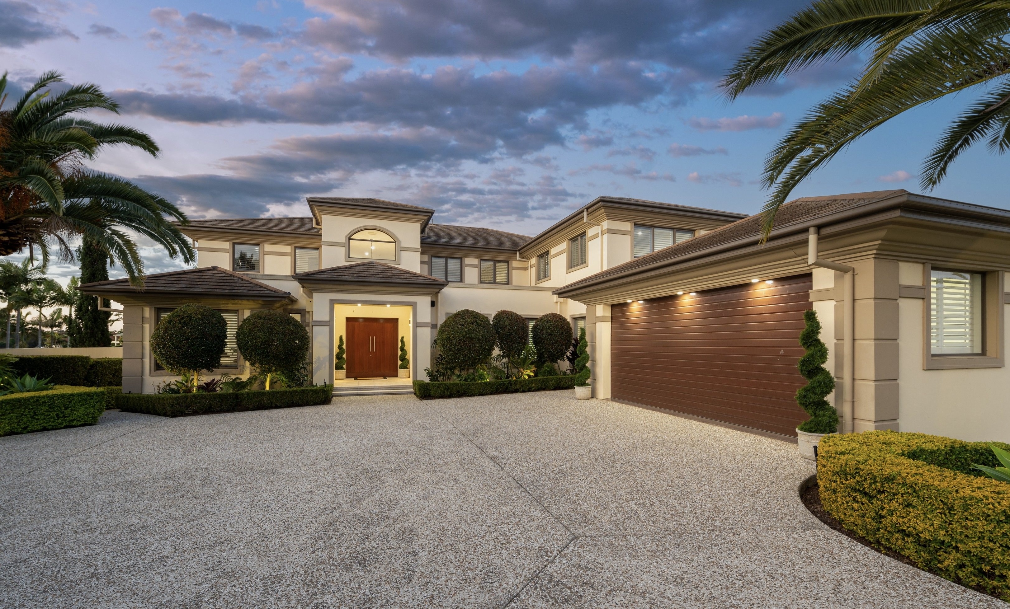 2595 Gracemere Circuit North, Hope Island QLD 4212