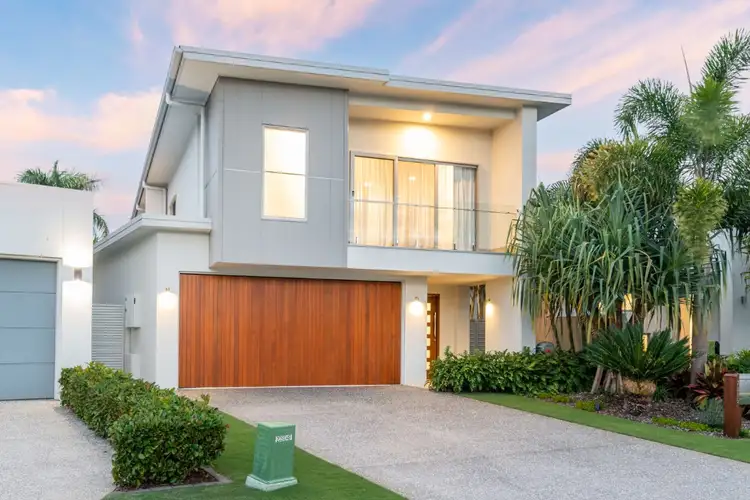 7815 Pavilions Close, Hope Island QLD 4212