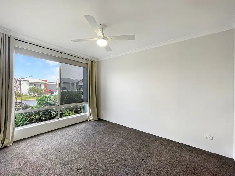 Second view of Homely other listing, 10 Silvergum Way, Piara Waters WA 6112