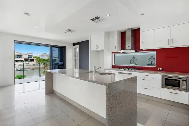 Second view of Homely house listing, 35 Harbourvue Court, Helensvale QLD 4212