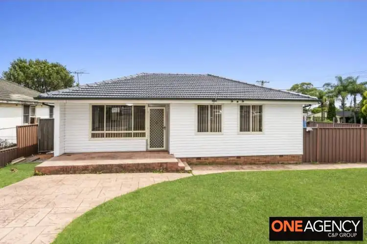 17 Barham St