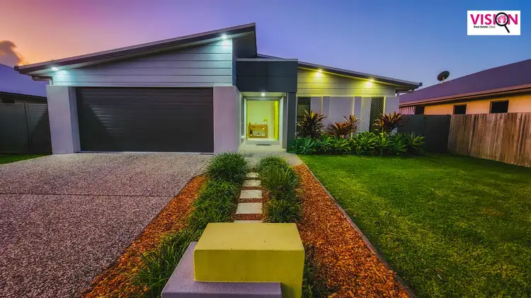 Second view of Homely house listing, 4 Kiber Place, Ooralea QLD 4740